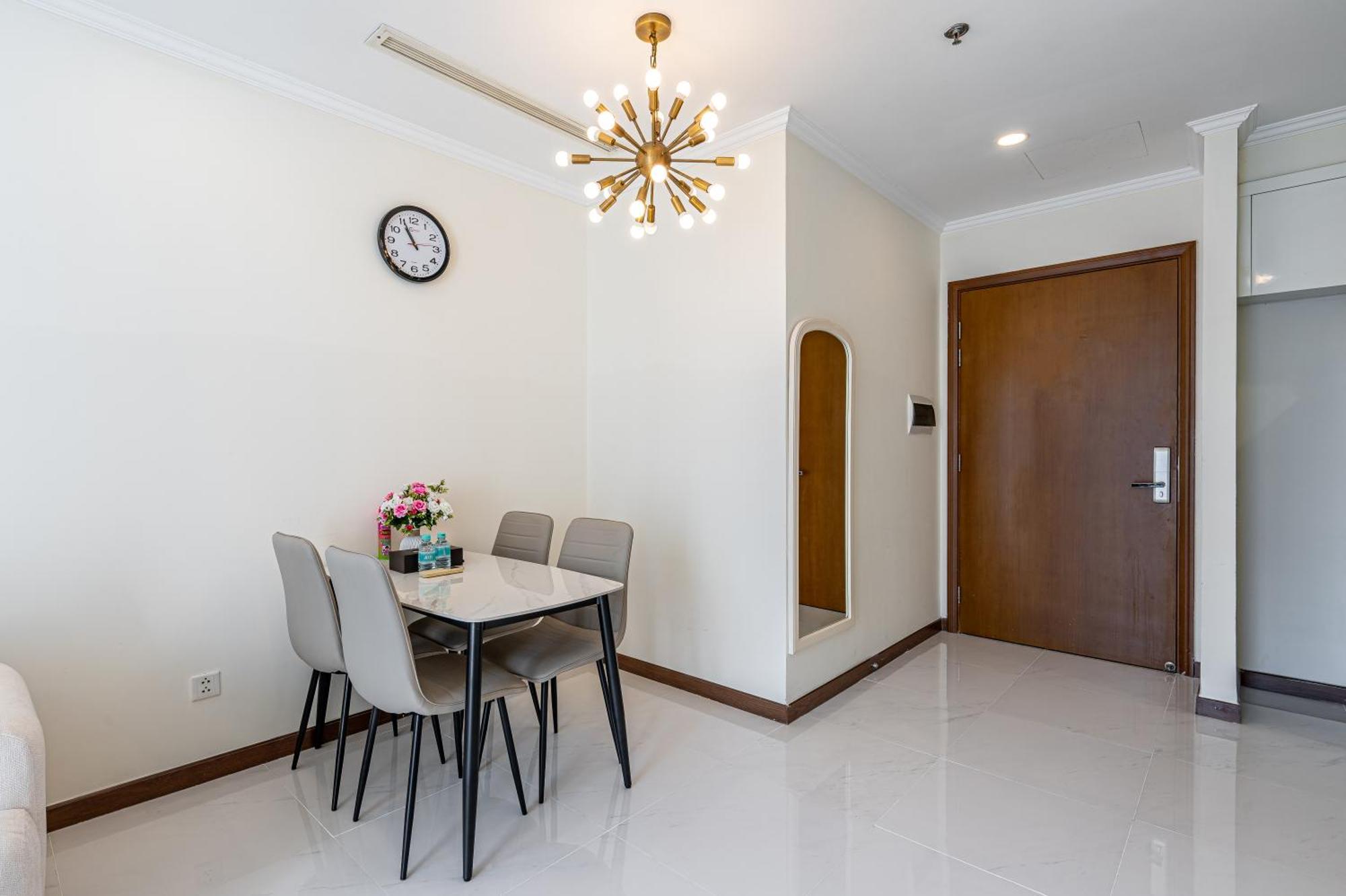 Vinhomes Park - Landmark Luxury Apartamento