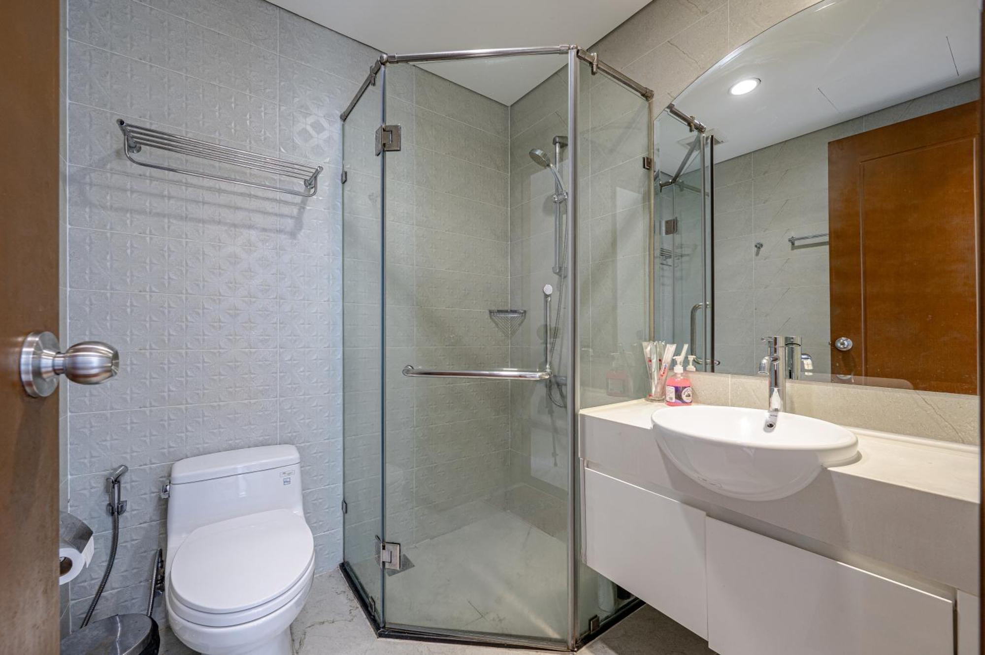 Vinhomes Park - Landmark Luxury * Cidade de Ho Chi Minh