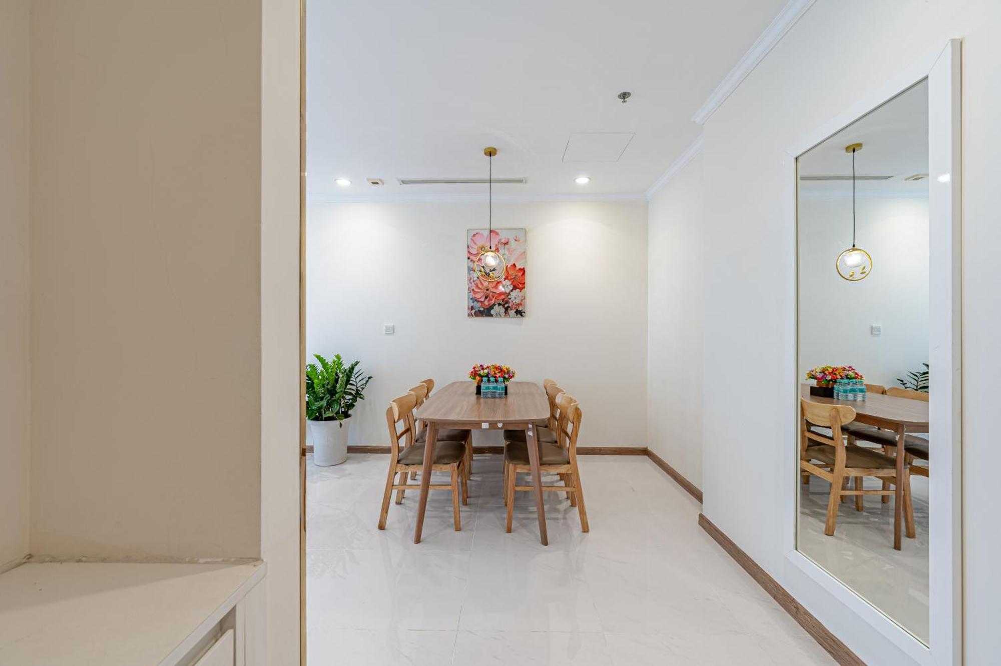 Vinhomes Park - Landmark Luxury Apartamento *